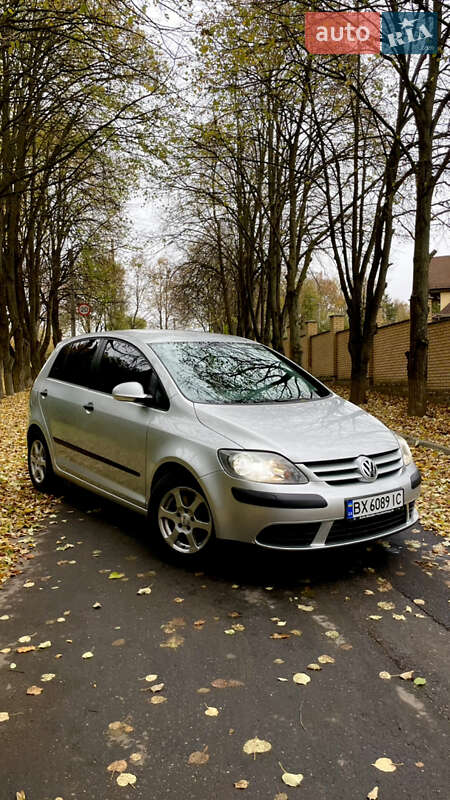 Хэтчбек Volkswagen Golf Plus 2005 в Хмельницком
