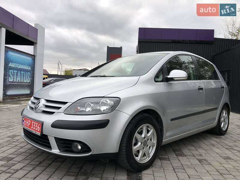 Хэтчбек Volkswagen Golf Plus 2006 в Ровно
