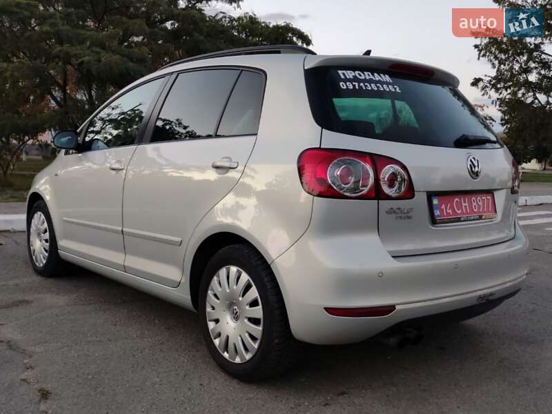 Хетчбек Volkswagen Golf Plus 2013 в Рені