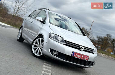 Хэтчбек Volkswagen Golf Plus 2011 в Владимире