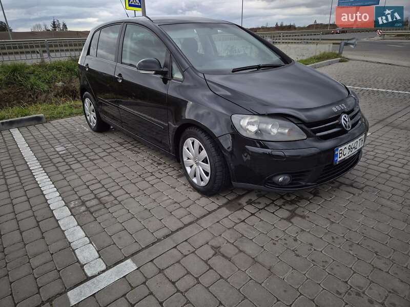 Хэтчбек Volkswagen Golf Plus 2007 в Львове