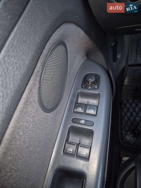 Хэтчбек Volkswagen Golf Plus 2007 в Львове