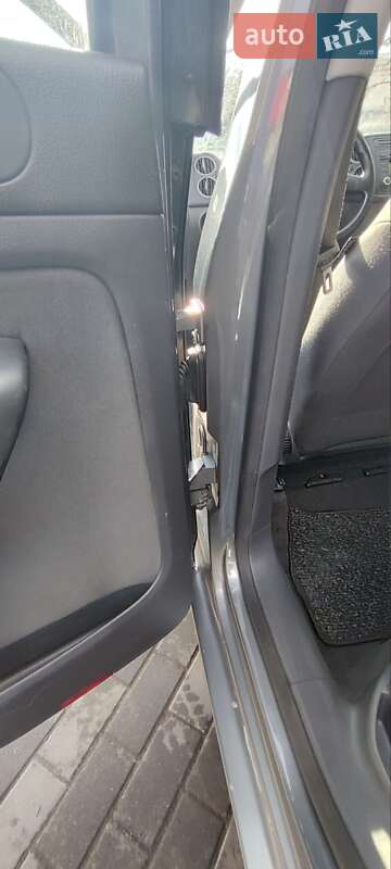 Хэтчбек Volkswagen Golf Plus 2005 в Луцке фото 23 Хэтчбек Volkswagen Golf Plus 2005 в Луцке