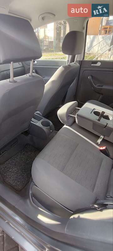 Хэтчбек Volkswagen Golf Plus 2005 в Луцке фото 25 Хэтчбек Volkswagen Golf Plus 2005 в Луцке