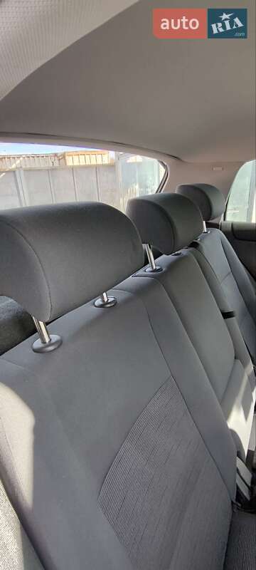 Хэтчбек Volkswagen Golf Plus 2005 в Луцке фото 35 Хэтчбек Volkswagen Golf Plus 2005 в Луцке