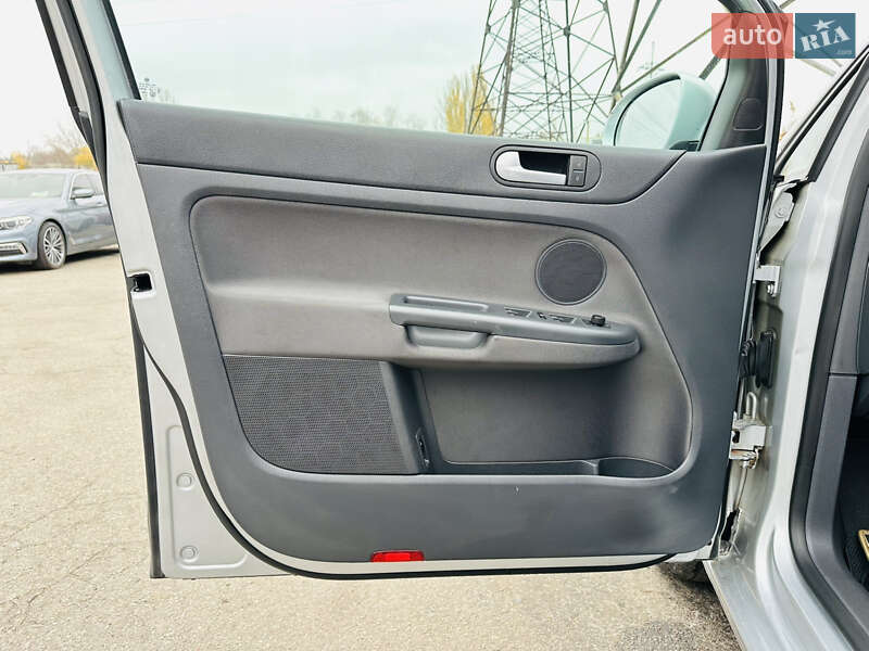 Хэтчбек Volkswagen Golf Plus 2007 в Харькове