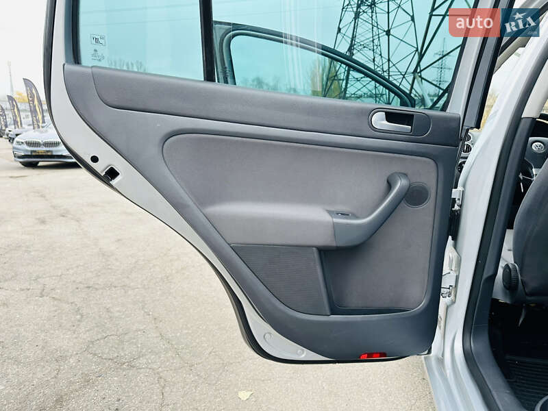 Хэтчбек Volkswagen Golf Plus 2007 в Харькове