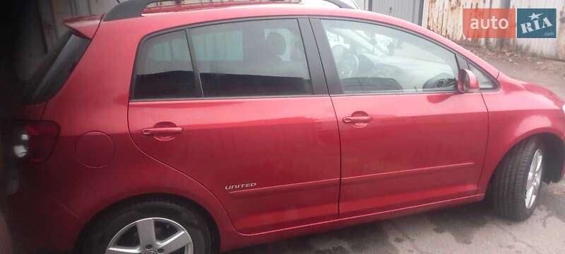 Хэтчбек Volkswagen Golf Plus 2008 в Киеве фото 5 Хэтчбек Volkswagen Golf Plus 2008 в Киеве