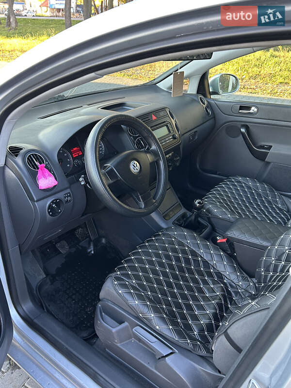 Хэтчбек Volkswagen Golf Plus 2005 в Холодноводке фото 3 Хэтчбек Volkswagen Golf Plus 2005 в Холодноводке