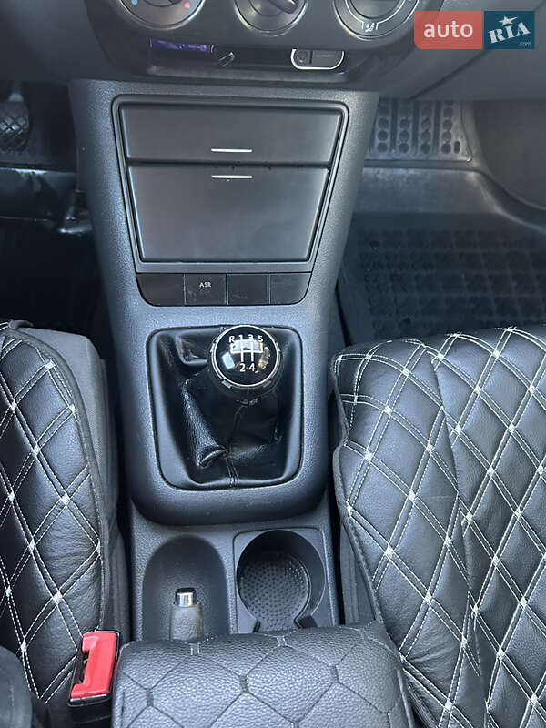 Хэтчбек Volkswagen Golf Plus 2005 в Холодноводке фото 8 Хэтчбек Volkswagen Golf Plus 2005 в Холодноводке