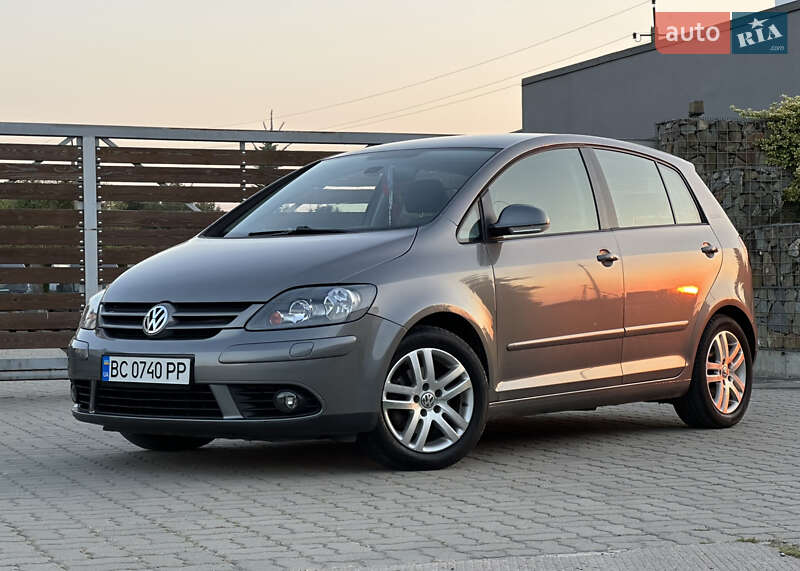 Хэтчбек Volkswagen Golf Plus 2006 в Стрые