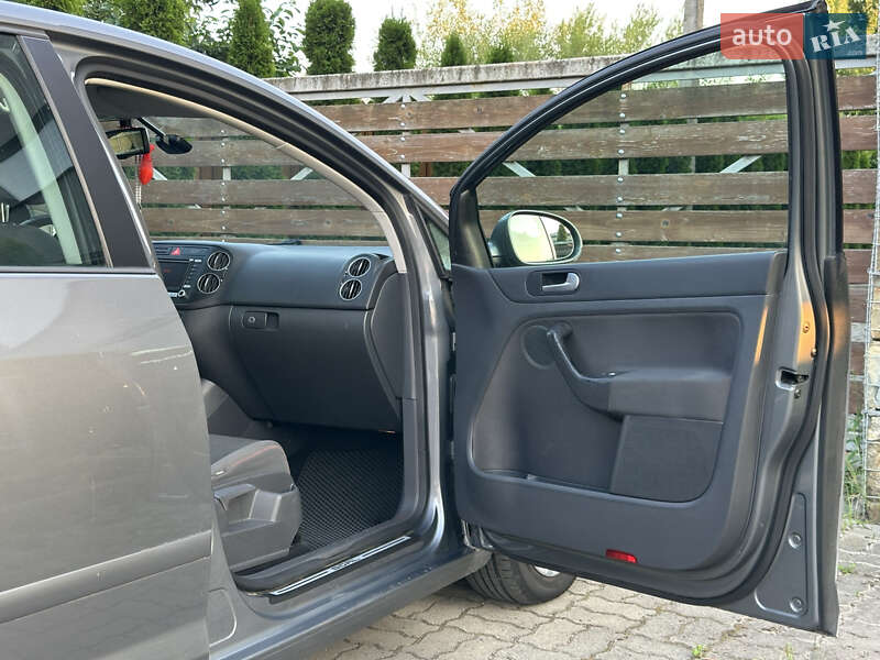 Хэтчбек Volkswagen Golf Plus 2006 в Стрые