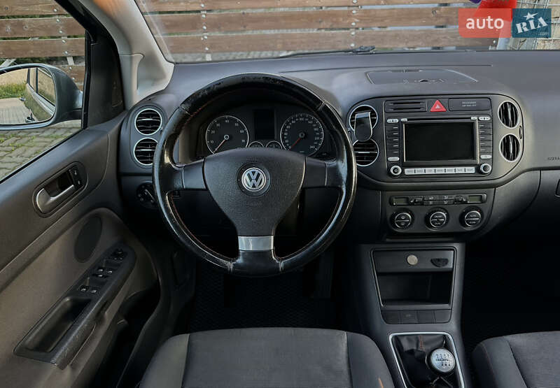 Хэтчбек Volkswagen Golf Plus 2006 в Стрые