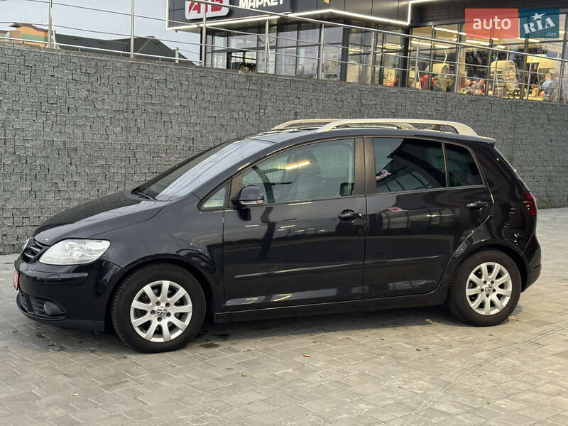 Хэтчбек Volkswagen Golf Plus 2009 в Луцке