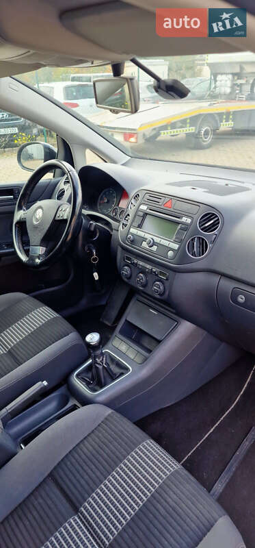 Хетчбек Volkswagen Golf Plus 2008 в Луцьку