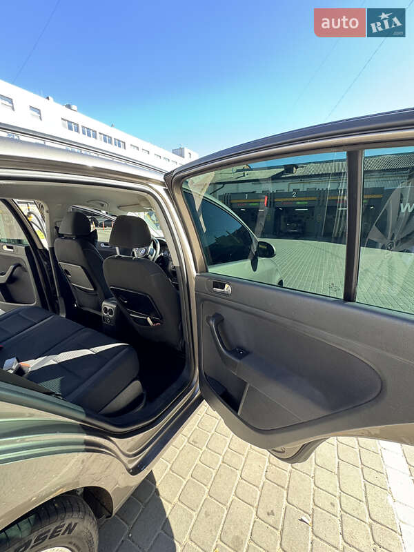 Хэтчбек Volkswagen Golf Plus 2010 в Харькове фото 39 Хэтчбек Volkswagen Golf Plus 2010 в Харькове