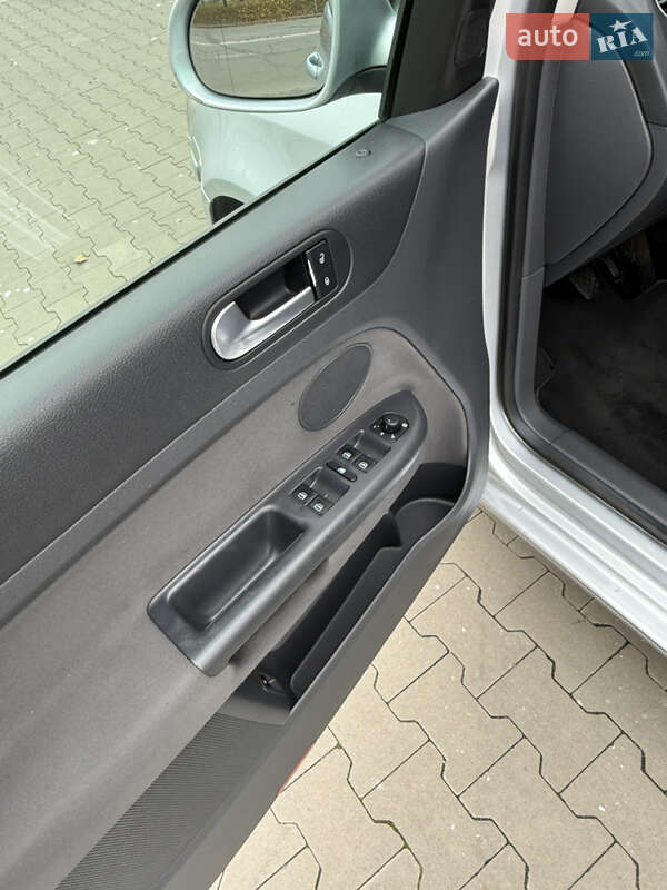 Хэтчбек Volkswagen Golf Plus 2009 в Белой Церкви фото 34 Хэтчбек Volkswagen Golf Plus 2009 в Белой Церкви