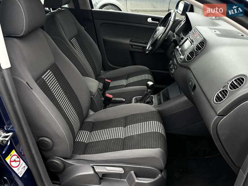 Хэтчбек Volkswagen Golf Plus 2009 в Красилове