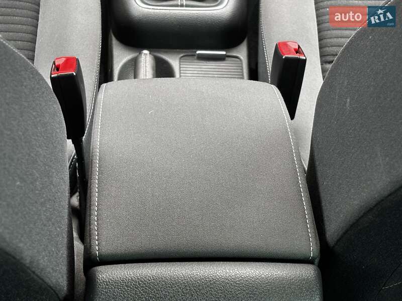 Хэтчбек Volkswagen Golf Plus 2009 в Красилове