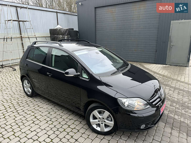 Хэтчбек Volkswagen Golf Plus 2007 в Львове