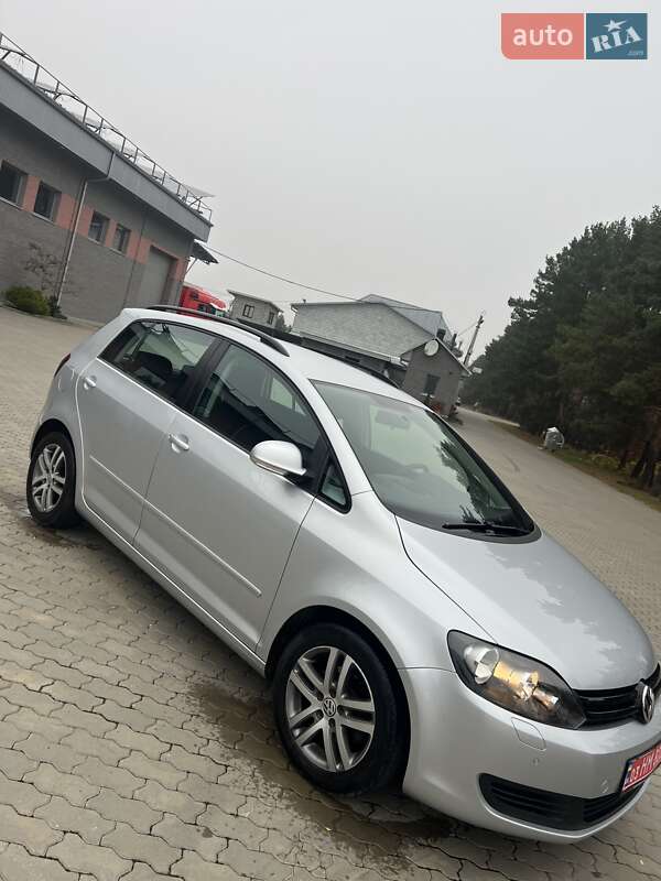 Хэтчбек Volkswagen Golf Plus 2010 в Костополе фото 12 Хэтчбек Volkswagen Golf Plus 2010 в Костополе