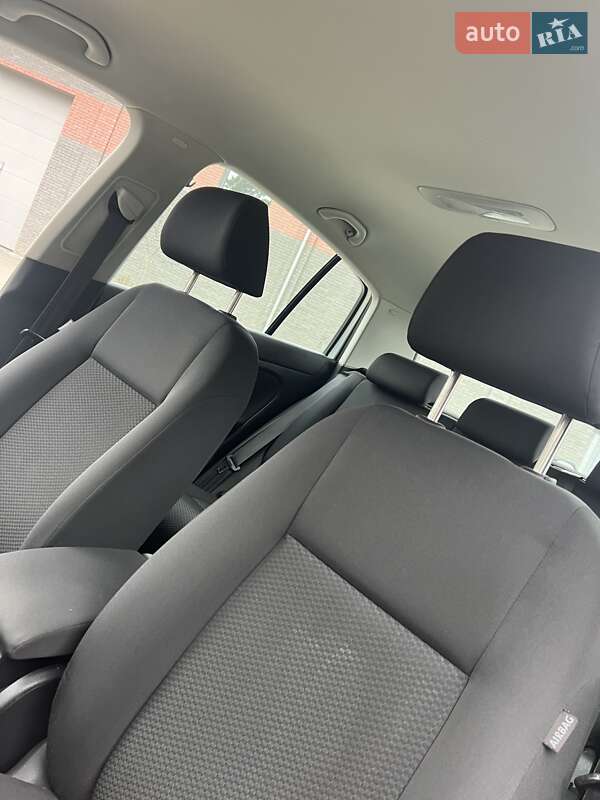 Хэтчбек Volkswagen Golf Plus 2010 в Костополе фото 25 Хэтчбек Volkswagen Golf Plus 2010 в Костополе