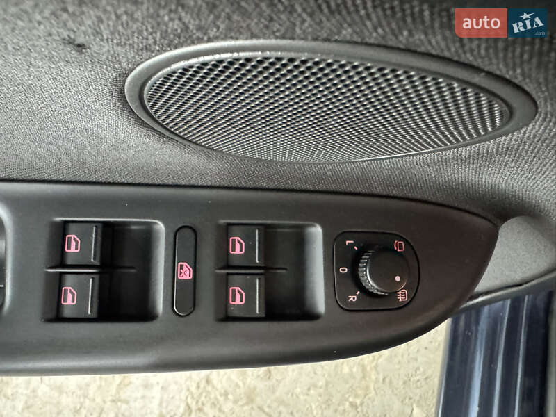 Хетчбек Volkswagen Golf Plus 2011 в Кременці