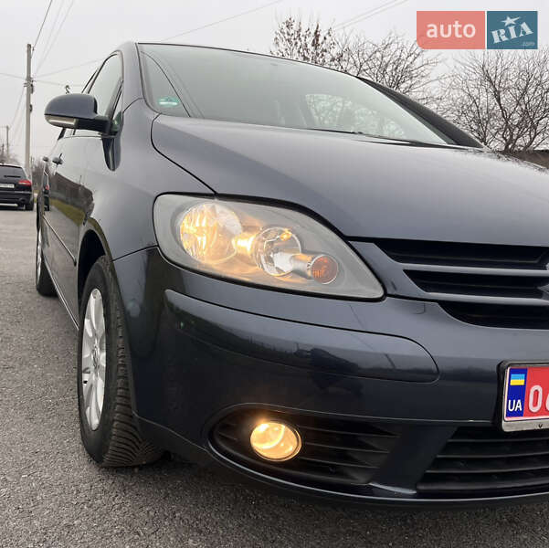 Хэтчбек Volkswagen Golf Plus 2007 в Звягеле фото 17 Хэтчбек Volkswagen Golf Plus 2007 в Звягеле