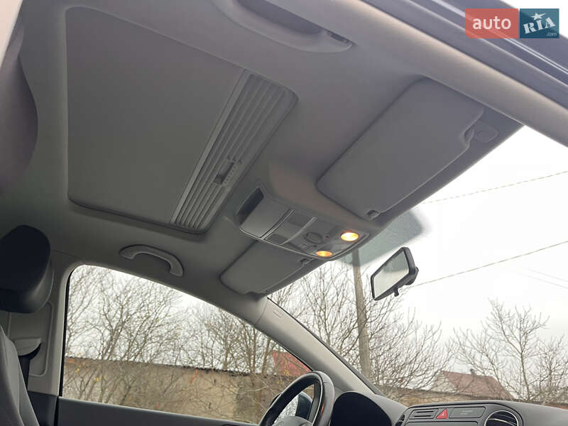 Хэтчбек Volkswagen Golf Plus 2007 в Звягеле фото 42 Хэтчбек Volkswagen Golf Plus 2007 в Звягеле