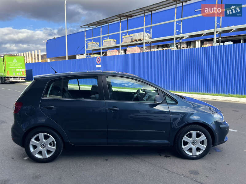 Хэтчбек Volkswagen Golf Plus 2007 в Мукачево