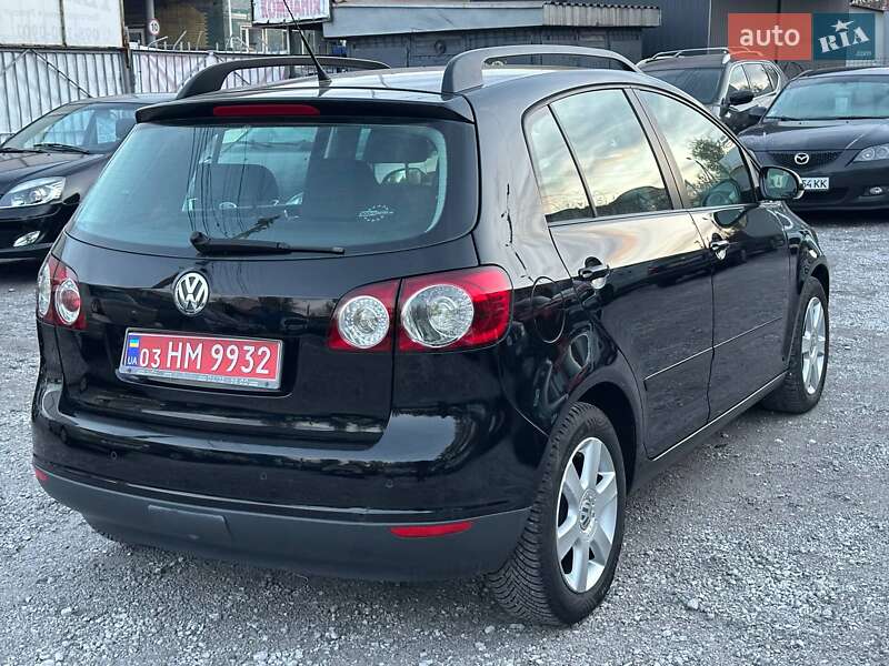 Хэтчбек Volkswagen Golf Plus 2008 в Каменском