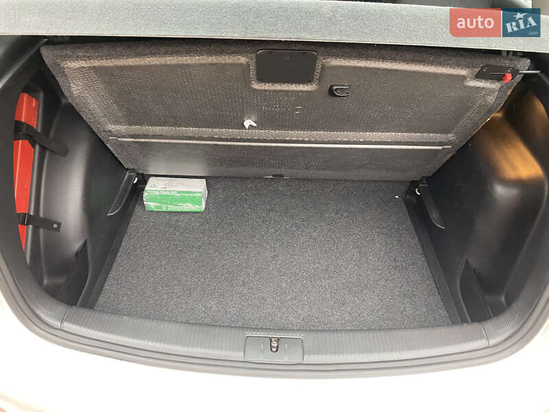 Хетчбек Volkswagen Golf Plus 2011 в Хмельницькому