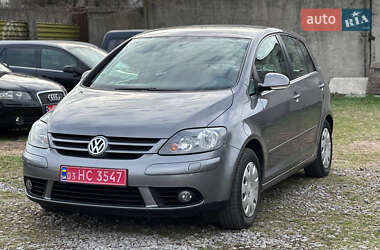 Хэтчбек Volkswagen Golf Plus 2007 в Черновцах