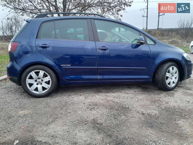 Хетчбек Volkswagen Golf Plus 2008 в Вознесенську