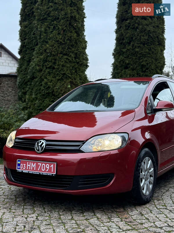 Хэтчбек Volkswagen Golf Plus 2009 в Луцке