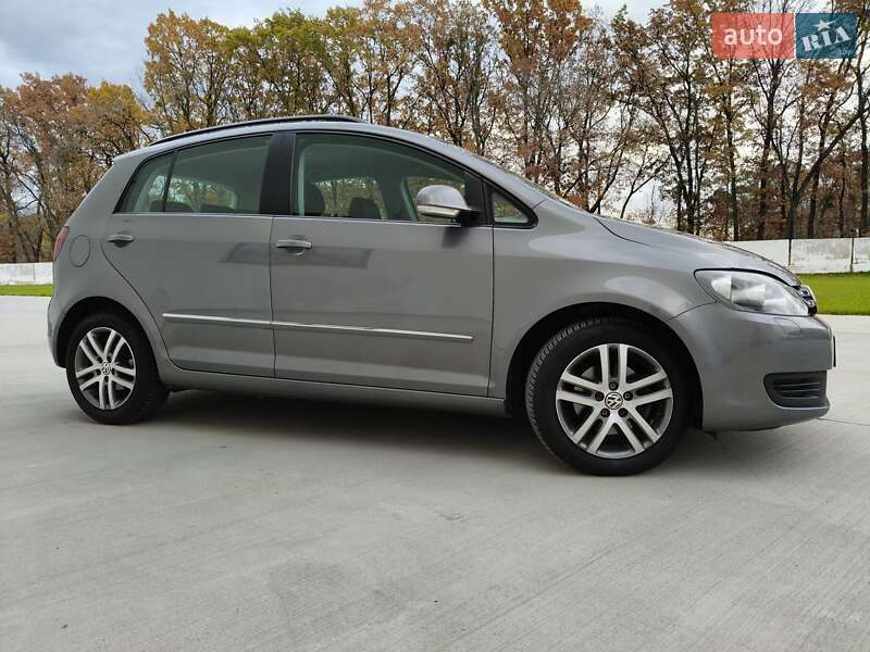 Хэтчбек Volkswagen Golf Plus 2009 в Луцке фото 8 Хэтчбек Volkswagen Golf Plus 2009 в Луцке