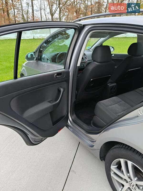 Хэтчбек Volkswagen Golf Plus 2009 в Луцке фото 41 Хэтчбек Volkswagen Golf Plus 2009 в Луцке