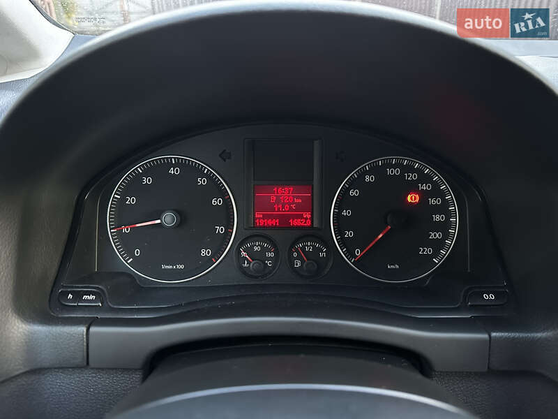 Хэтчбек Volkswagen Golf Plus 2006 в Сваляве