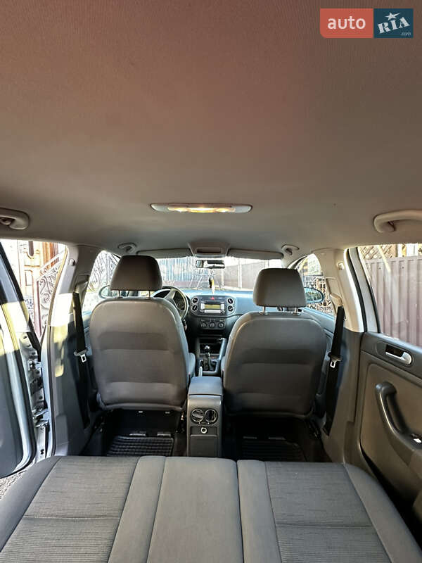 Хэтчбек Volkswagen Golf Plus 2006 в Сваляве