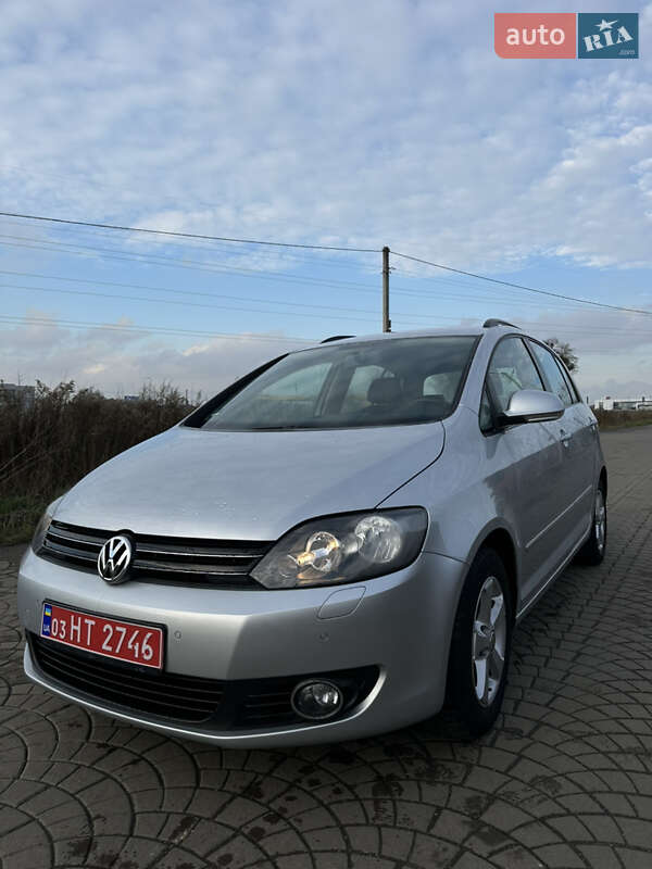 Хетчбек Volkswagen Golf Plus 2009 в Луцьку фото 3 Хетчбек Volkswagen Golf Plus 2009 в Луцьку