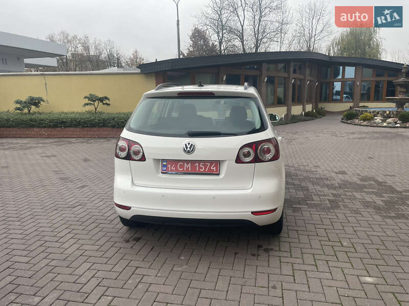 Хэтчбек Volkswagen Golf Plus 2010 в Виноградове