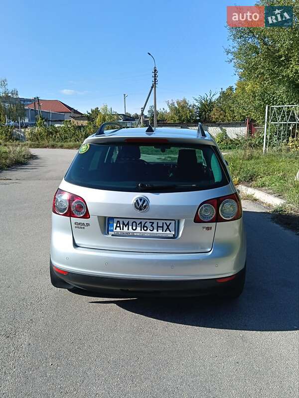 Хэтчбек Volkswagen Golf Plus 2008 в Житомире
