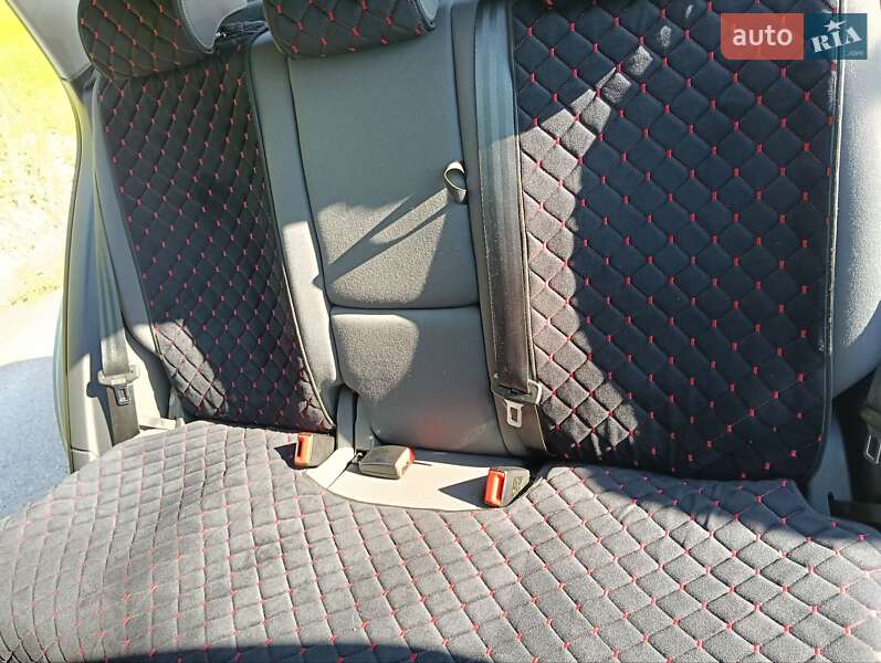 Хэтчбек Volkswagen Golf Plus 2008 в Житомире