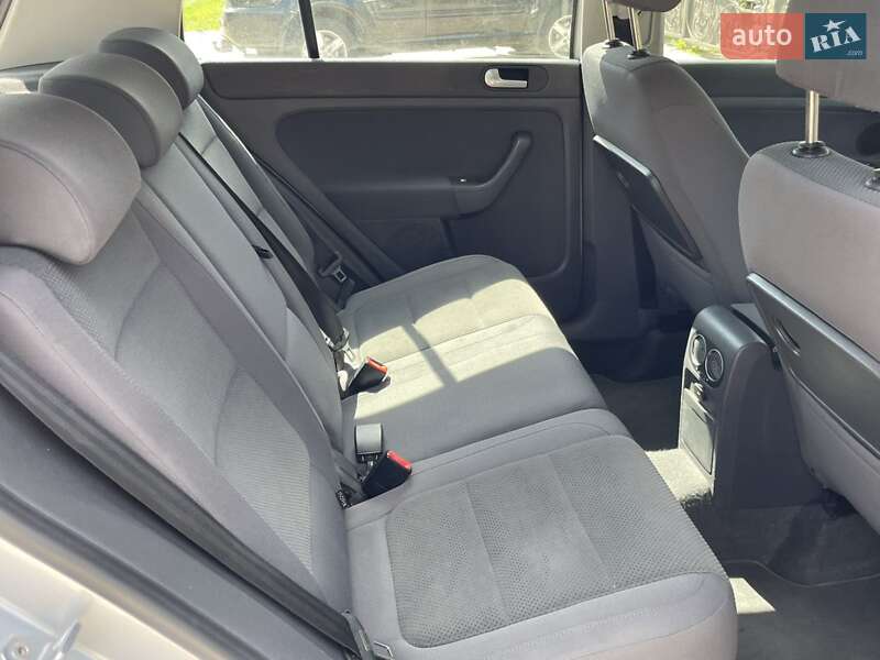 Хэтчбек Volkswagen Golf Plus 2007 в Вознесенске фото 9 Хэтчбек Volkswagen Golf Plus 2007 в Вознесенске