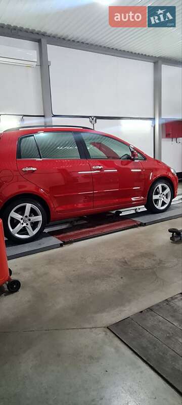 Хэтчбек Volkswagen Golf Plus 2010 в Черкассах фото 164 Хэтчбек Volkswagen Golf Plus 2010 в Черкассах