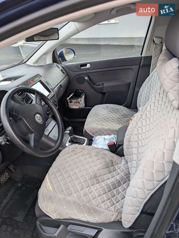 Хетчбек Volkswagen Golf Plus 2005 в Звягелі