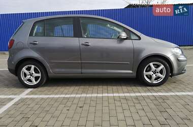 Хетчбек Volkswagen Golf Plus 2008 в Калуші