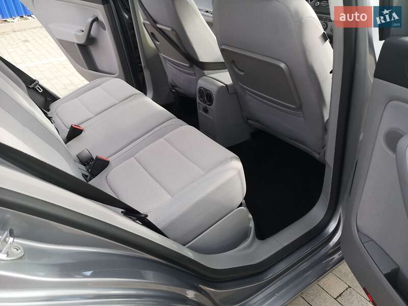 Хэтчбек Volkswagen Golf Plus 2008 в Калуше