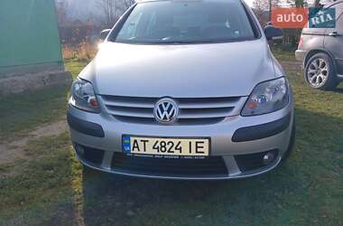 Хетчбек Volkswagen Golf Plus 2008 в Надвірній