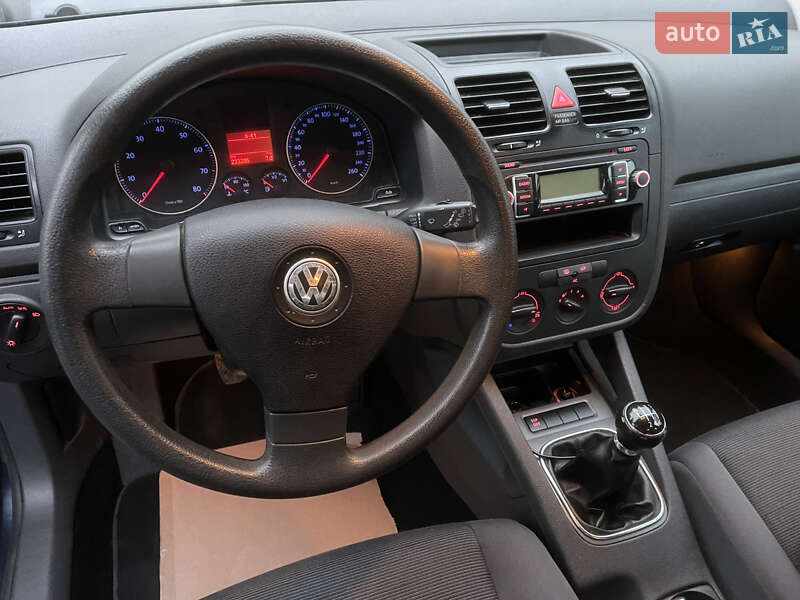 Хэтчбек Volkswagen Golf Plus 2010 в Луцке